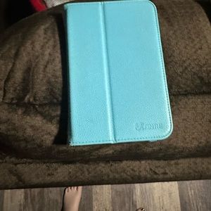 RCA 7” Tablet w/Case